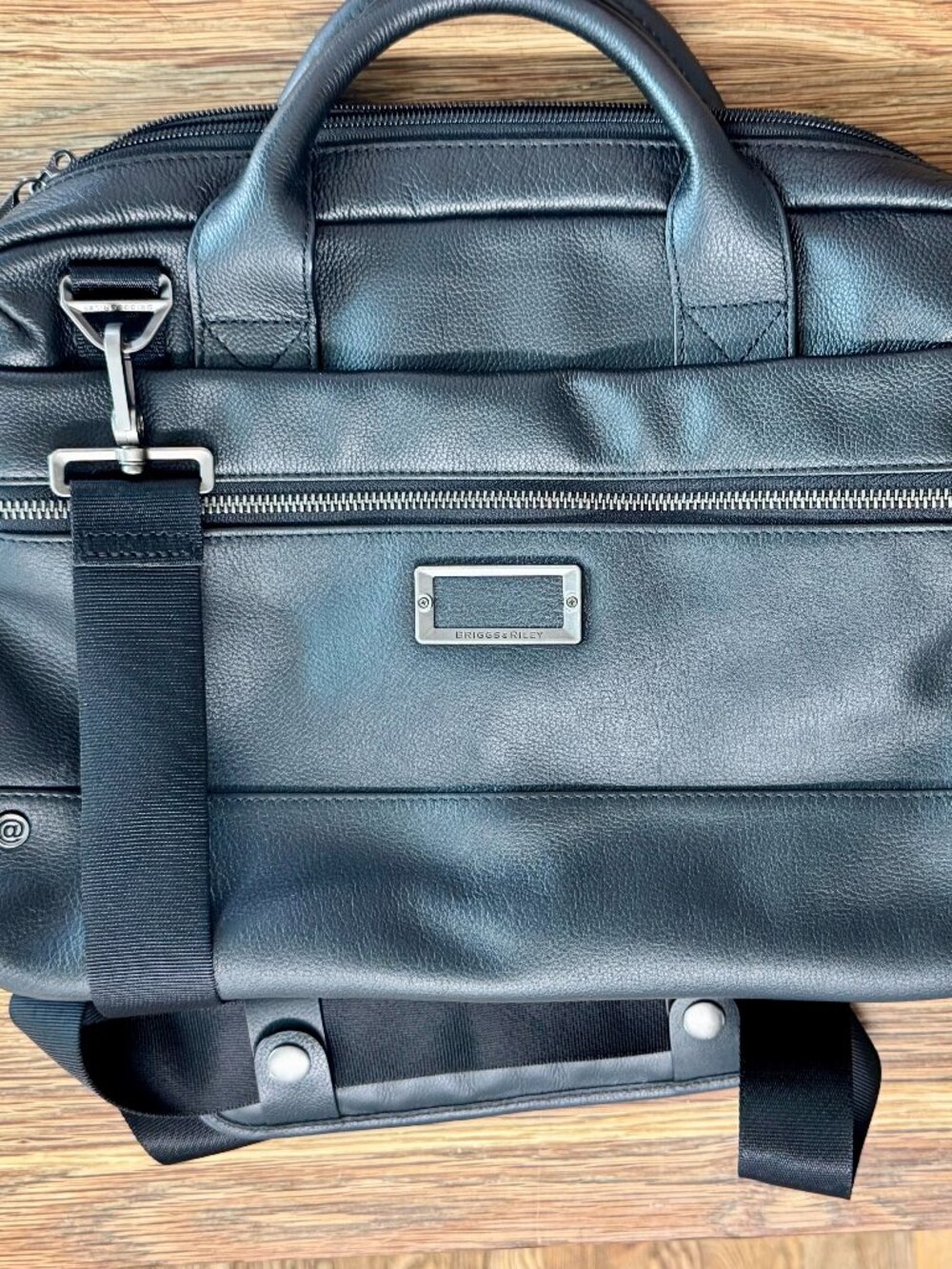 BRAND NEW Briggs & Riley @Work premium leather slim briefcase NWT + dustbag